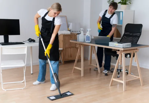 Nettoyage de bureau professionnel à Locoal-Mendon